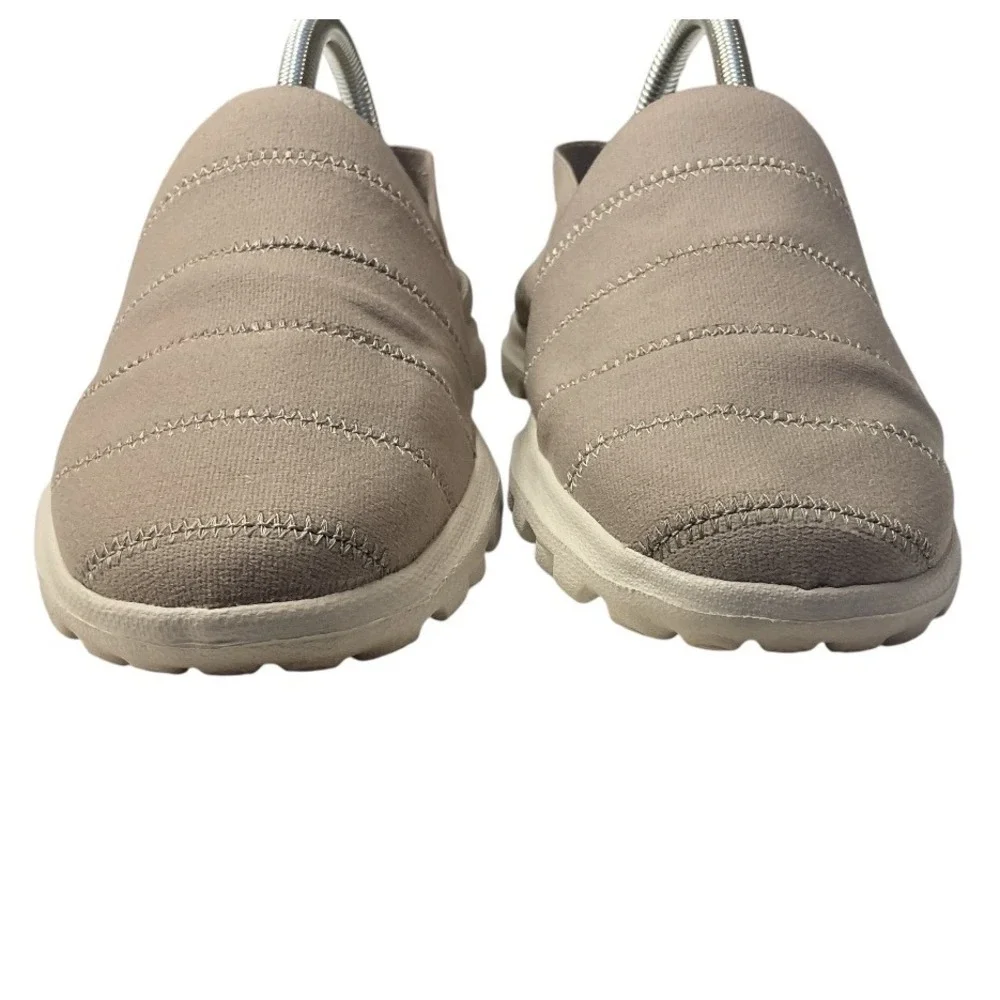 Skechers GOwalk Travel Gracious Joy Size W9 Taupe Slip On‎ Comfort